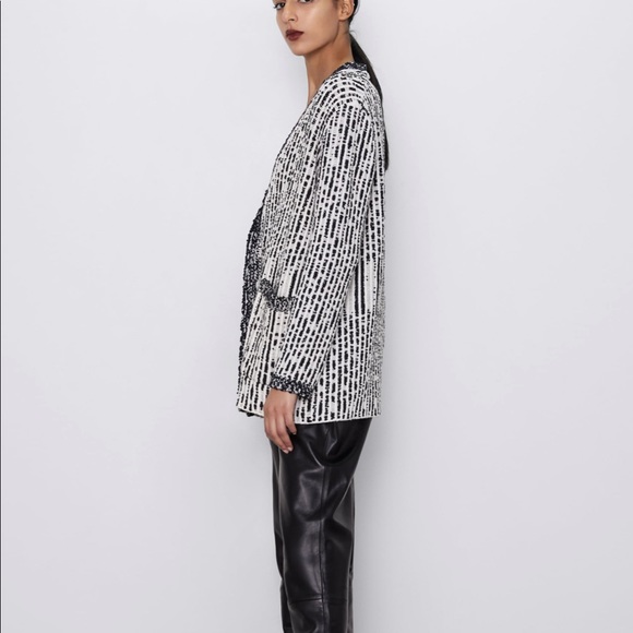 ZARA Structured Knit Jacket - Picture 3 of 5